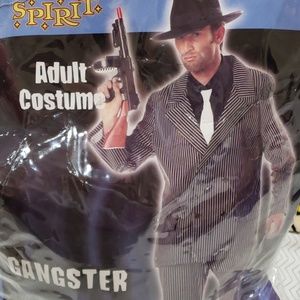 Gangster costume